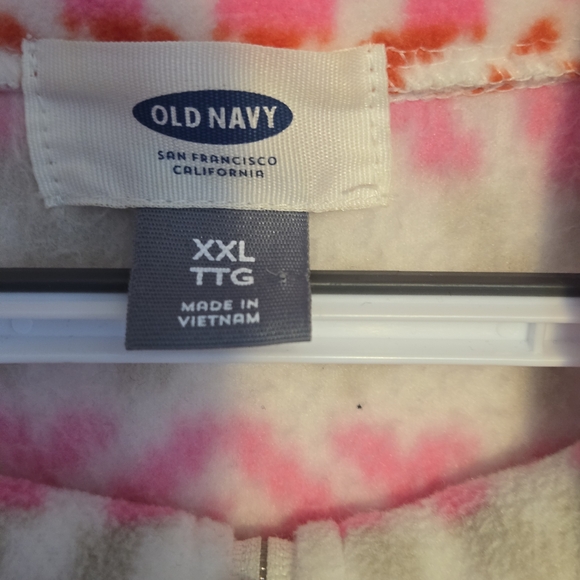 Old Navy Pink and White Fleece Jacket - Picture 2 of 7